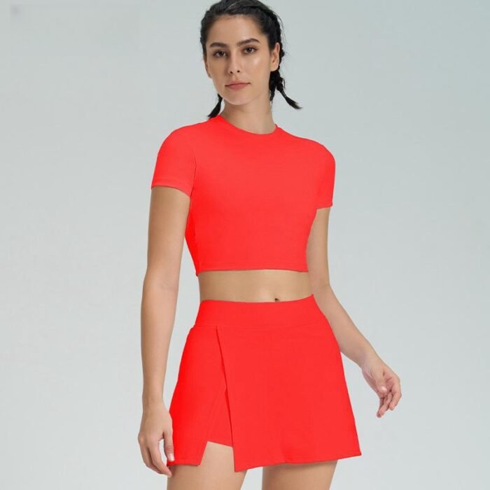 Built in short Sleeve Tops and Shorts Workout Suits H021 - Image 3