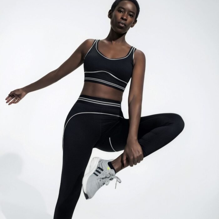 Ladies Patchwork Sports Bra and White Banding Gym Leggings Pilates Suits H045